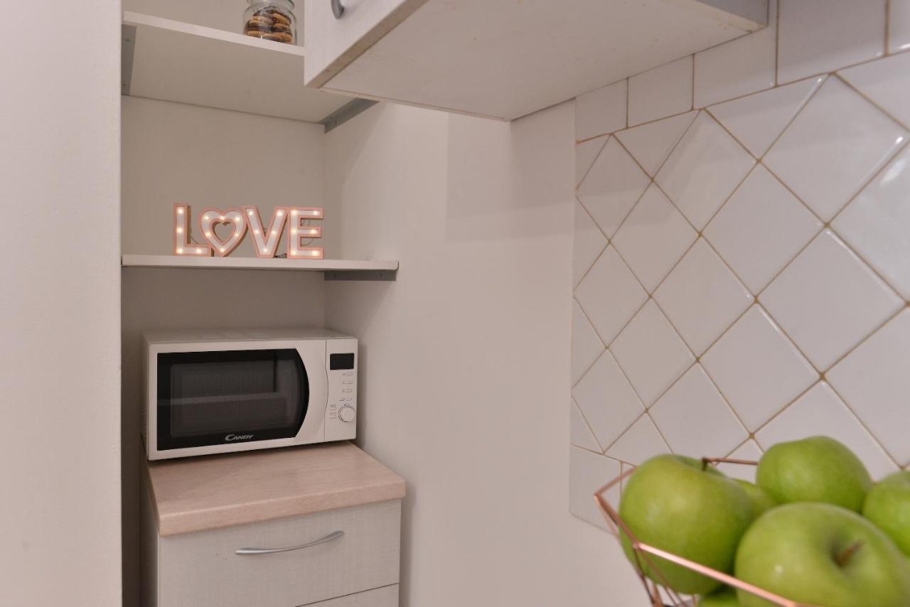 Izzhome Blue Sea Pula Ngoại thất bức ảnh